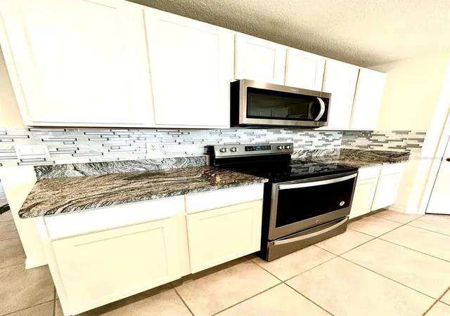 Photo 2 of Single family home for sale at 2174 NW 246th Terrace, Newberry, FL 32669 | MLS# GC543725 | Listing updated on 2026-10-07