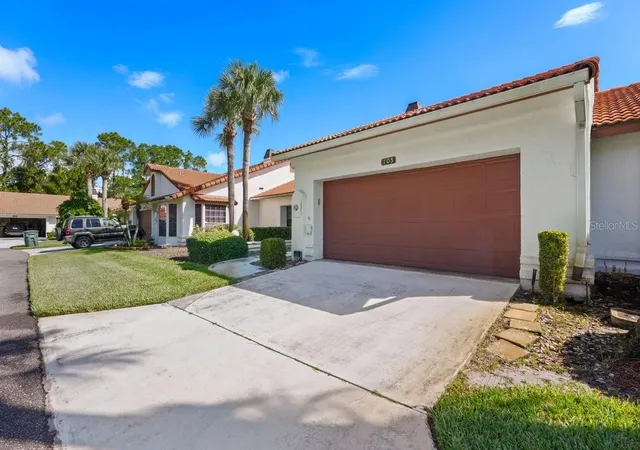 Photo 3 of Single family home for sale at 105 Oyster Catcher Ct, Daytona Beach, FL 32119 | MLS# V4951447 | Listing updated on 2026-10-04
