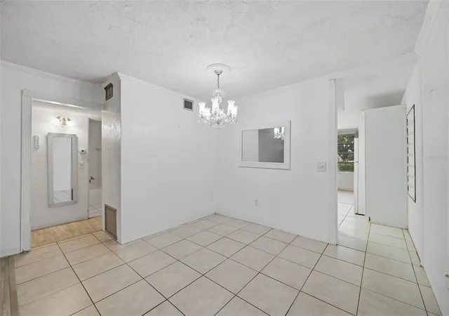 Photo 4 of Condo for sale at 2434 Australia Way E #10, Clearwater, FL 33763 | MLS# W7889744 | Listing updated on 2026-09-27