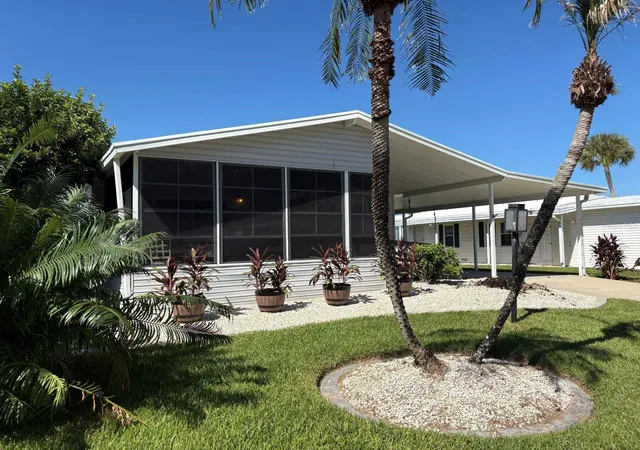 Photo 2 of Manufactured home for sale at 809 Starboard Ave, Edgewater, FL 32141 | MLS# O6444084 | Listing updated on 2026-10-06