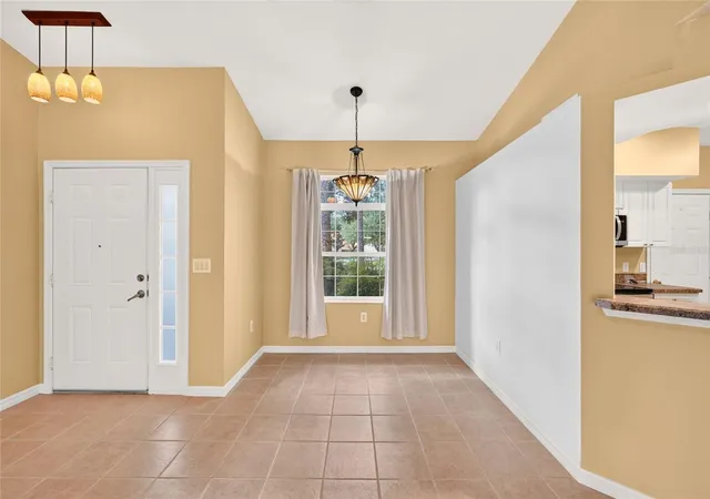 Photo 3 of Condo for sale at 5310 Bowline Ct #1, Oxford, FL 34484 | MLS# G5118155 | Listing updated on 2026-09-24