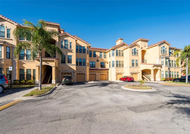 Photo 3 of Condo for sale at 2724 Via Murano #639, Clearwater, FL 33764 | MLS# TB8551334 | Listing updated on 2026-09-23