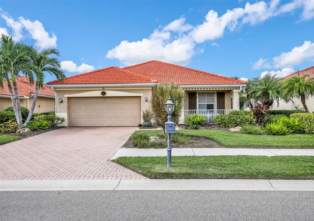 Photo 2 of Sale Pending at 194 Treviso Ct, North Venice, FL 34275 | MLS# A4707100 | Listing updated on 2026-10-06