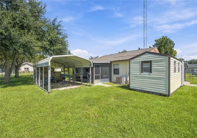 Photo 4 of Single family home for sale at 11714 SE 71st Terrace Rd, Belleview, FL 34420 | MLS# G5118156 | Listing updated on 2026-09-26