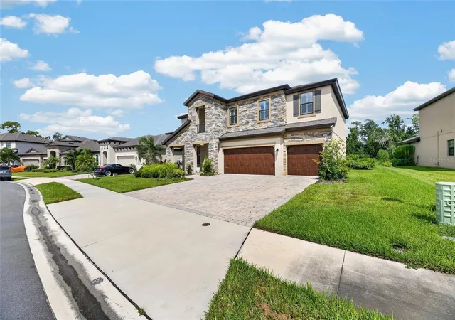 Photo 3 of Single family home for sale at 9125 Warm Springs Cir, Parrish, FL 34219 | MLS# TB8551343 | Listing updated on 2026-10-20