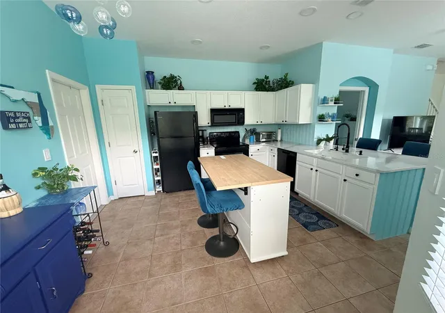 Photo 2 of Townhouse for sale at 6237 Duck Key Ct, Tampa, FL 33625 | MLS# TB8551349 | Listing updated on 2026-09-24