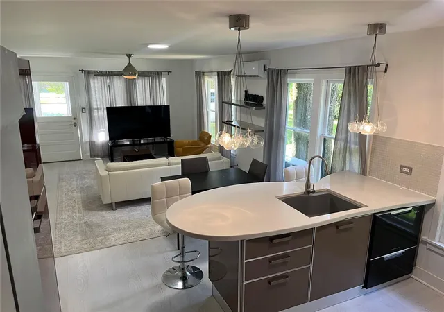 Photo 3 of Single family home for sale at 3805 NW 17th Street, Gainesville, FL 32605 | MLS# TB8551350 | Listing updated on 2026-10-05