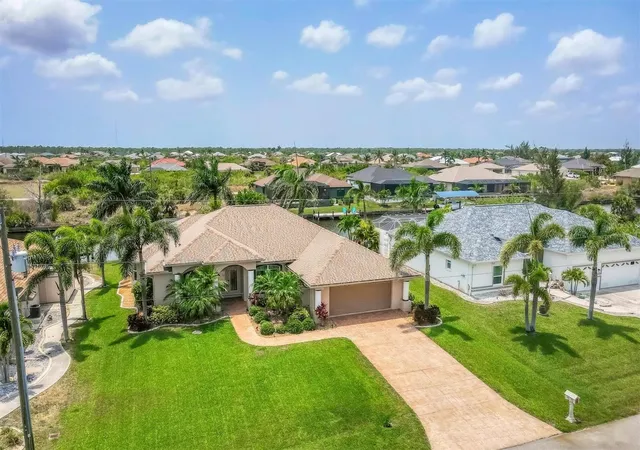 Photo 3 of Single family home for sale at 8180 Burwell Cir, Port Charlotte, FL 33981 | MLS# D6148902 | Listing updated on 2026-09-26