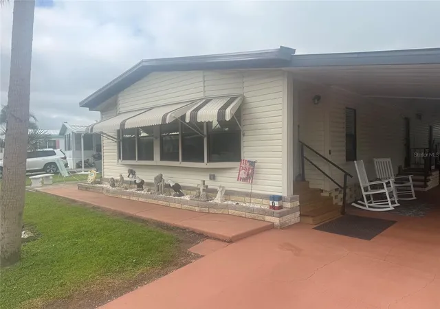 Photo 1 of Manufactured home for sale at 109 N Saint Thomas Cir, Apollo Beach, FL 33572 | MLS# TB8551352 | Listing updated on 2026-10-04