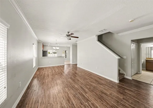 Photo 3 of Single family home for sale at 1904 Hawks View Dr, Ruskin, FL 33570 | MLS# O6444100 | Listing updated on 2026-09-25