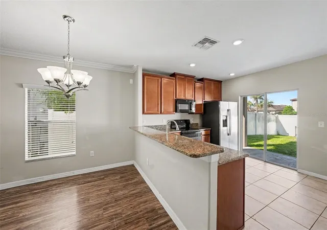 Photo 3 of Single family home for sale at 1904 Hawks View Dr, Ruskin, FL 33570 | MLS# O6444100 | Listing updated on 2026-09-25