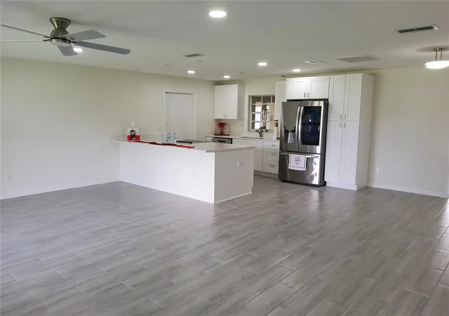 Photo 3 of Single family home for sale at 9441 Bahia Rd, Ocala, FL 34472 | MLS# O6444102 | Listing updated on 2026-09-24