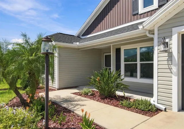 Photo 1 of Single family home for sale at 563 Coker Ct, The Villages, FL 32163 | MLS# G5118158 | Listing updated on 2026-09-24