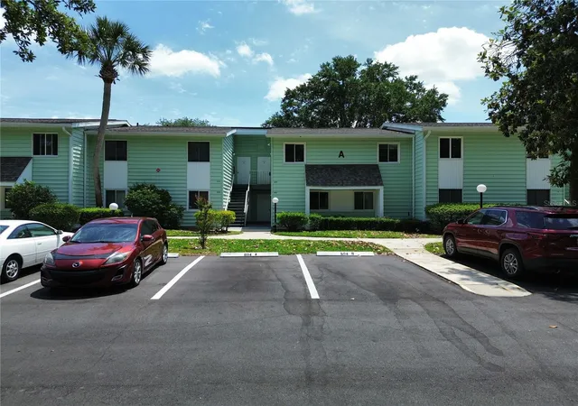 Condo for sale at 606 Midway Dr #B, OCALA, FL 34472 | MLS# OM732750
