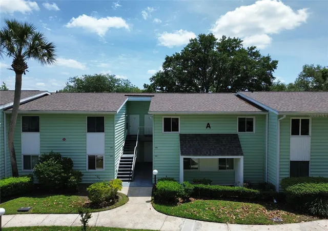 Photo 1 of Condo for sale at 606 Midway Dr #B, Ocala, FL 34472 | MLS# OM732750 | Listing updated on 2026-09-23
