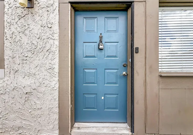 Photo 2 of Condo for sale at 6305 Newtown Cir #5B4, Tampa, FL 33615 | MLS# L4965270 | Listing updated on 2026-09-25