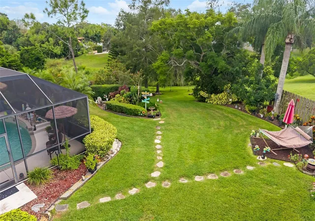 Photo 3 of Single family home for sale at 3012 Hyde Park St, Sarasota, FL 34239 | MLS# A4707110 | Listing updated on 2026-10-04