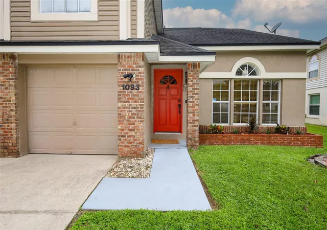 Photo 3 of Single family home for sale at 1093 Kelly Crk Cir, Oviedo, FL 32765 | MLS# O6444117 | Listing updated on 2026-10-06