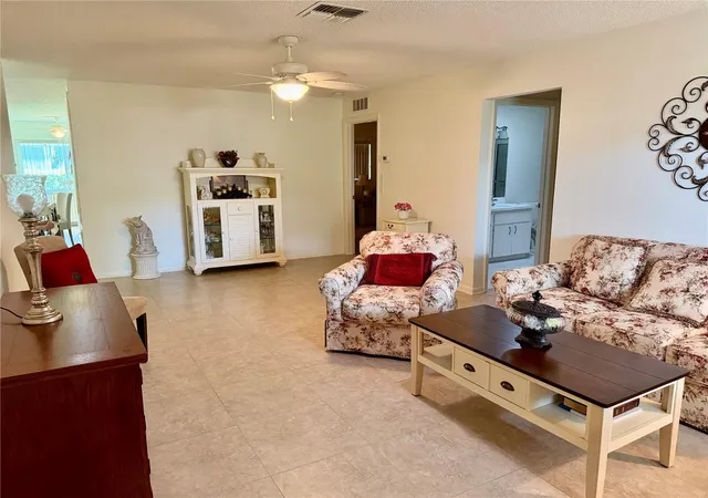 Photo 4 of House for sale at 8969 SW 95th Street #B, Ocala, FL 34481 | MLS# OM732753 | Listing updated on 2026-09-24