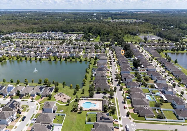 Photo 3 of Single family home for sale at 4638 Marcos Cir, Kissimmee, FL 34758 | MLS# S5158141 | Listing updated on 2026-09-23