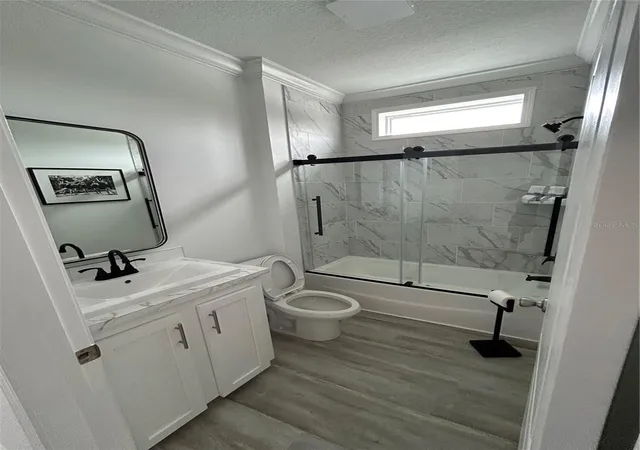 Photo 12 of Manufactured home for sale at 64 5th Street, BRADENTON, FL 34210 | MLS# C7531083 | Listing updated on 2026-10-06