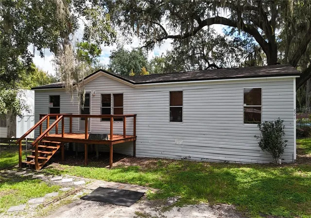 Photo 3 of Manufactured home for sale at 821 Navajo Dr, Saint Cloud, FL 34771 | MLS# S5158143 | Listing updated on 2026-10-08