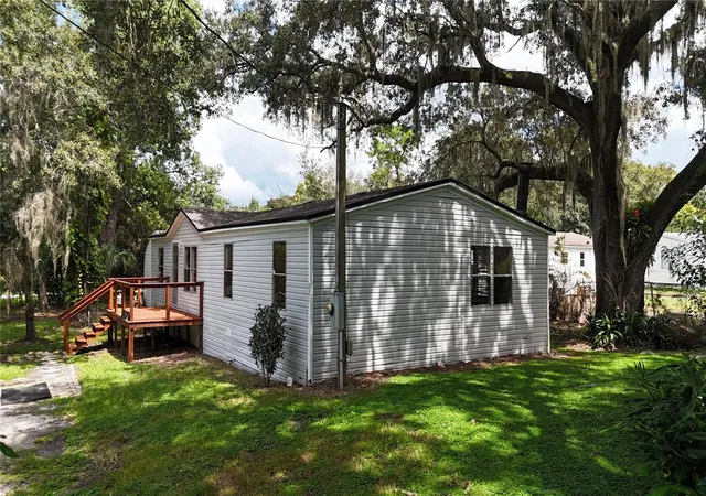 Photo 3 of Manufactured home for sale at 821 Navajo Dr, Saint Cloud, FL 34771 | MLS# S5158143 | Listing updated on 2026-10-08