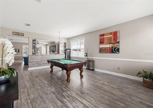 Photo 3 of Single family home for sale at 745 Cascading Crk Ln, Winter Garden, FL 34787 | MLS# O6444131 | Listing updated on 2026-10-04