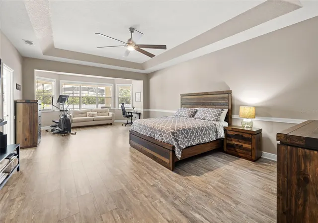 Photo 3 of Single family home for sale at 745 Cascading Crk Ln, Winter Garden, FL 34787 | MLS# O6444131 | Listing updated on 2026-10-04