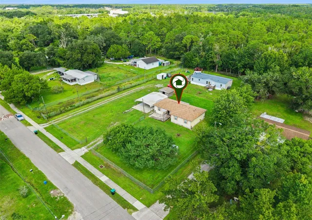 Photo 2 of Single family home for sale at 17619 Caudel Rd, Orlando, FL 32833 | MLS# O6444132 | Listing updated on 2026-09-25