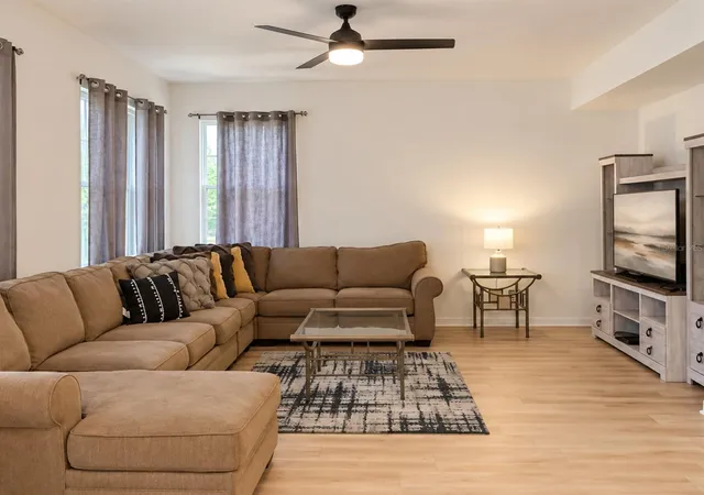 Photo 4 of Single family home for sale at 445 S Kettering Rd, Davenport, FL 33897 | MLS# G5118161 | Listing updated on 2026-10-03