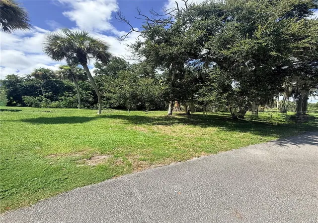 Land for sale at 5235 Amy Ln, FORT PIERCE, FL 34946 | MLS# V4951449