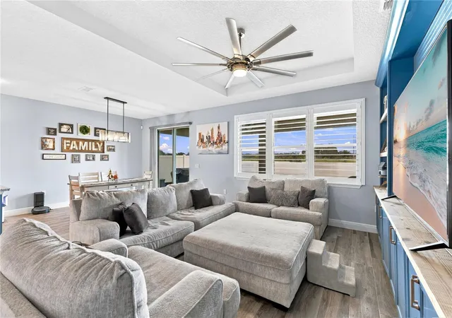 Photo 3 of Single family home for sale at 3975 Baja Dr, Saint Cloud, FL 34772 | MLS# S5158149 | Listing updated on 2026-10-05