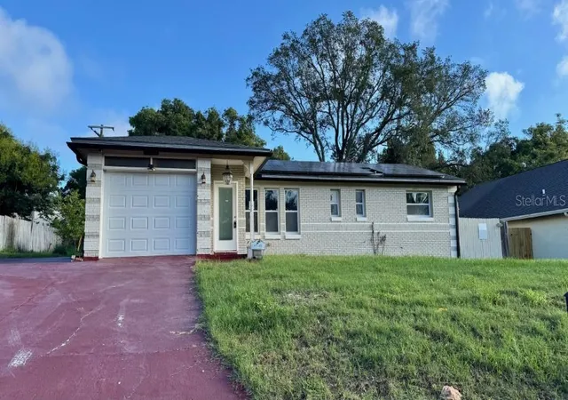 Photo 1 of Single family home for sale at 6529 Aladdin Dr, Orlando, FL 32818 | MLS# O6444137 | Listing updated on 2026-10-02