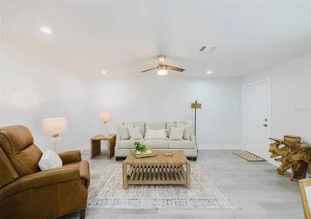 Photo 4 of Condo for sale at 805 E Gulf Dr #A1, Sanibel, FL 33957 | MLS# C7531085 | Listing updated on 2026-10-06