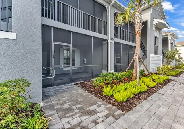 Photo 3 of Condo for sale at 17540 Opal Sand Dr #104, Venice, FL 34293 | MLS# C7531086 | Listing updated on 2026-09-26