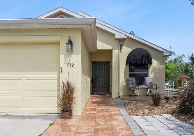 Photo 3 of Single family home for sale at 452 Lake Suzanne Dr, Lake Wales, FL 33859 | MLS# P4939980 | Listing updated on 2026-09-25
