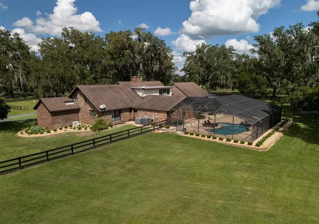 Photo 4 of House for sale at 7536 NW 90th Avenue, Ocala, FL 34482 | MLS# OM732759 | Listing updated on 2026-10-05