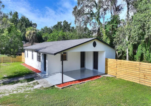 Photo 1 of Single family home for sale at 10020 N 10th Street, Tampa, FL 33612 | MLS# TB8551392 | Listing updated on 2026-10-03