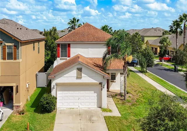 Photo 3 of Single family home for sale at 1922 Citrus Lake Ct, Ruskin, FL 33570 | MLS# L4965275 | Listing updated on 2026-09-24