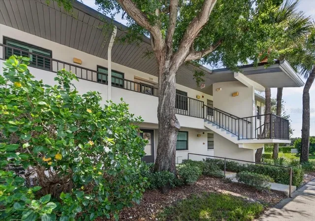 Photo 2 of Condo for sale at 1601 43rd Street N #233, Saint Petersburg, FL 33713 | MLS# TB8551394 | Listing updated on 2026-10-01