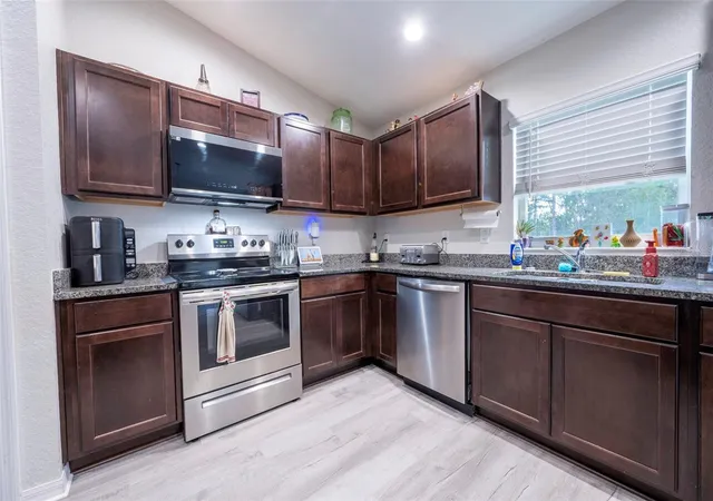 Photo 4 of Single family home for sale at 9939 N Santee Ter, Dunnellon, FL 34433 | MLS# TB8551396 | Listing updated on 2026-09-25