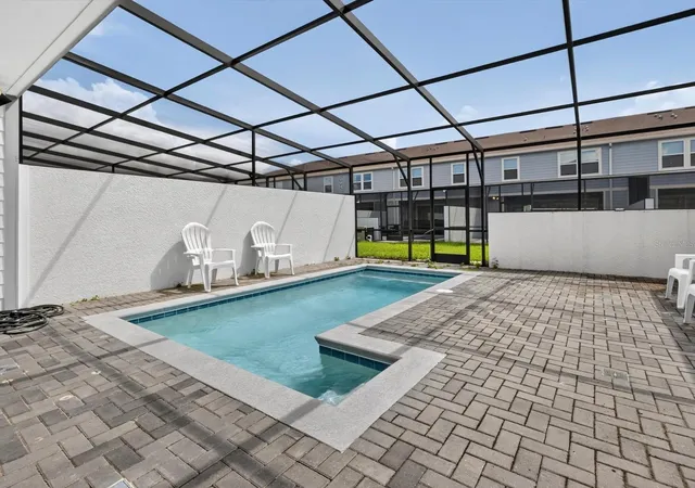 Photo 3 of Townhouse for sale at 3990 Lana Ave, Davenport, FL 33897 | MLS# O6444147 | Listing updated on 2026-09-30