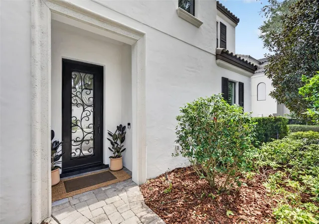 Photo 2 of Single family home for sale at 630 Live Oak St, Maitland, FL 32751 | MLS# O6444148 | Listing updated on 2026-10-06