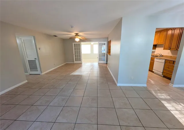 Photo 4 of Single family home for sale at 4502 S Trask St, Tampa, FL 33611 | MLS# TB8551401 | Listing updated on 2026-10-01