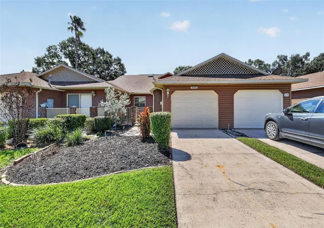 Photo 3 of House for sale at 5440 Rosewall Cir, Leesburg, FL 34748 | MLS# G5118163 | Listing updated on 2026-09-24