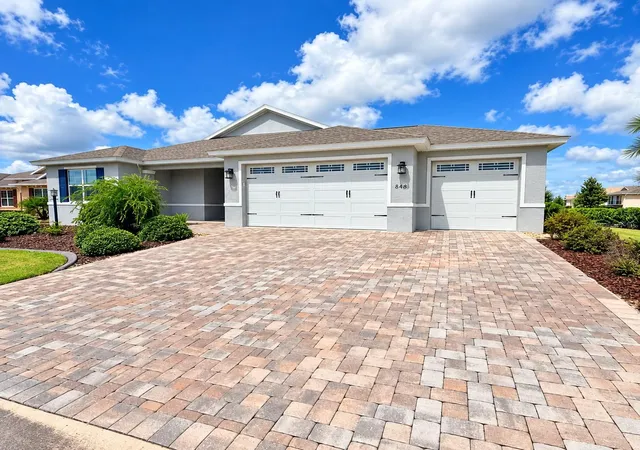 Single family home for sale at 8418 SW 93rd Circle, OCALA, FL 34481 | MLS# OM732760