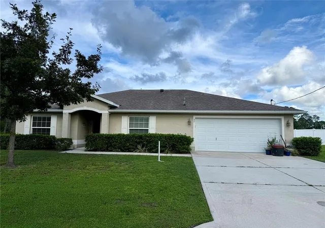 Photo 1 of Sale Pending at 37 Russo Dr, Palm Coast, FL 32164 | MLS# FC321647 | Listing updated on 2026-10-03