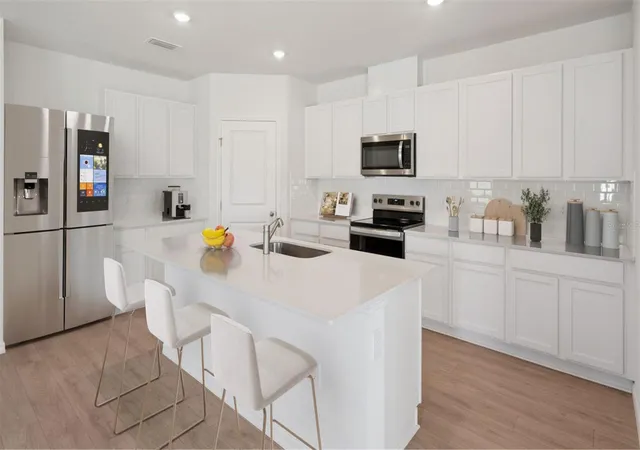 Photo 1 of Single family home for sale at 5795 Fine Sand Ln, Saint Cloud, FL 34771 | MLS# O6444151 | Listing updated on 2026-09-24