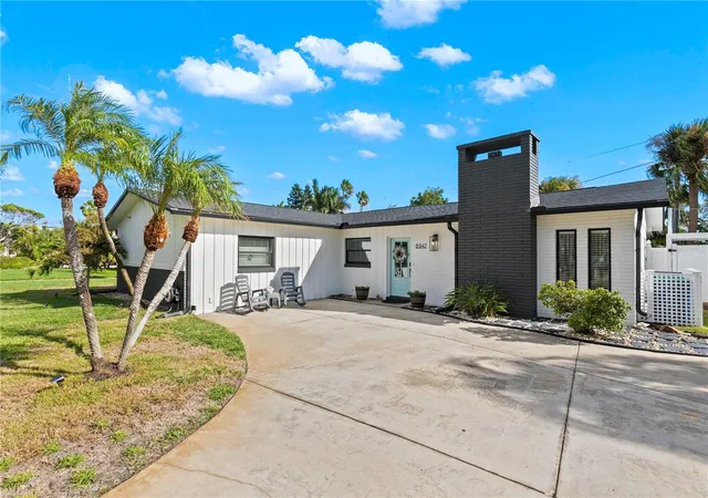 Photo 48 of Single family home for sale at 6947 S Shore Dr, SOUTH PASADENA, FL 33707 | MLS# TB8551405 | Listing updated on 2026-10-12